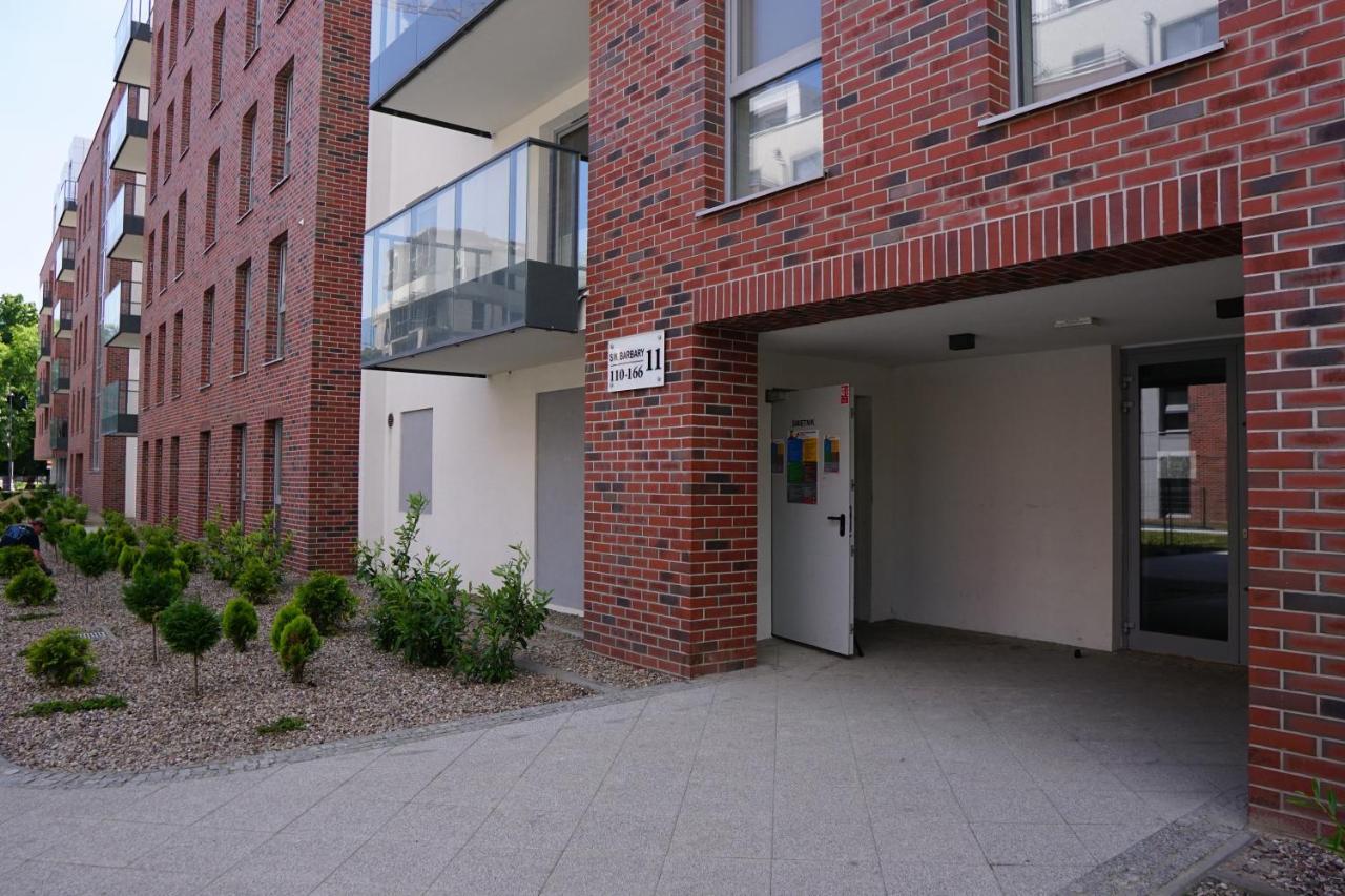 Heaven Apartment In The Old Town With Private Parking 格但斯克 外观 照片