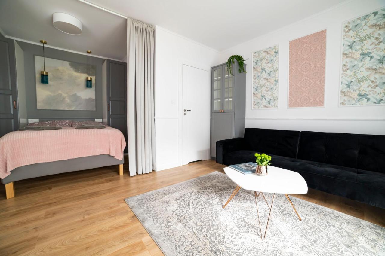 Heaven Apartment In The Old Town With Private Parking 格但斯克 外观 照片