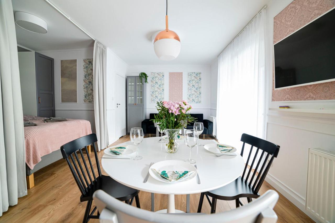 Heaven Apartment In The Old Town With Private Parking 格但斯克 外观 照片